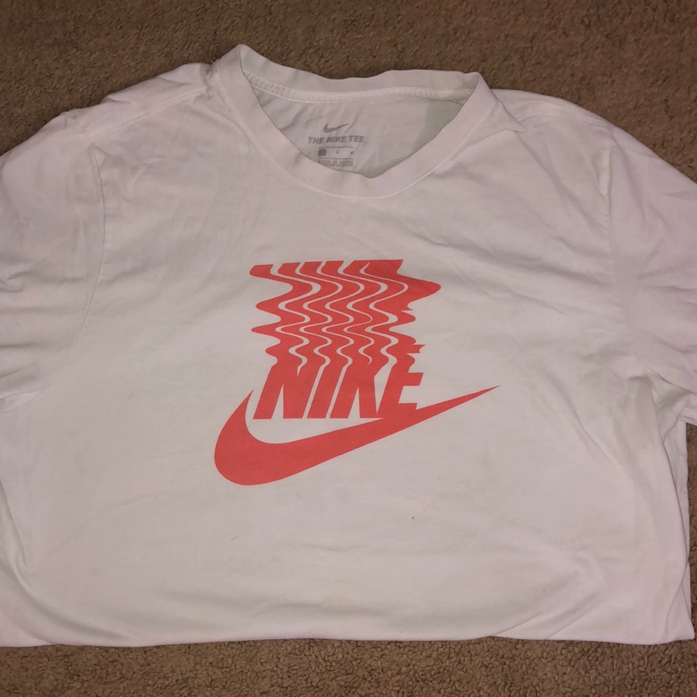 White T-shirt with Orange NIKE logo